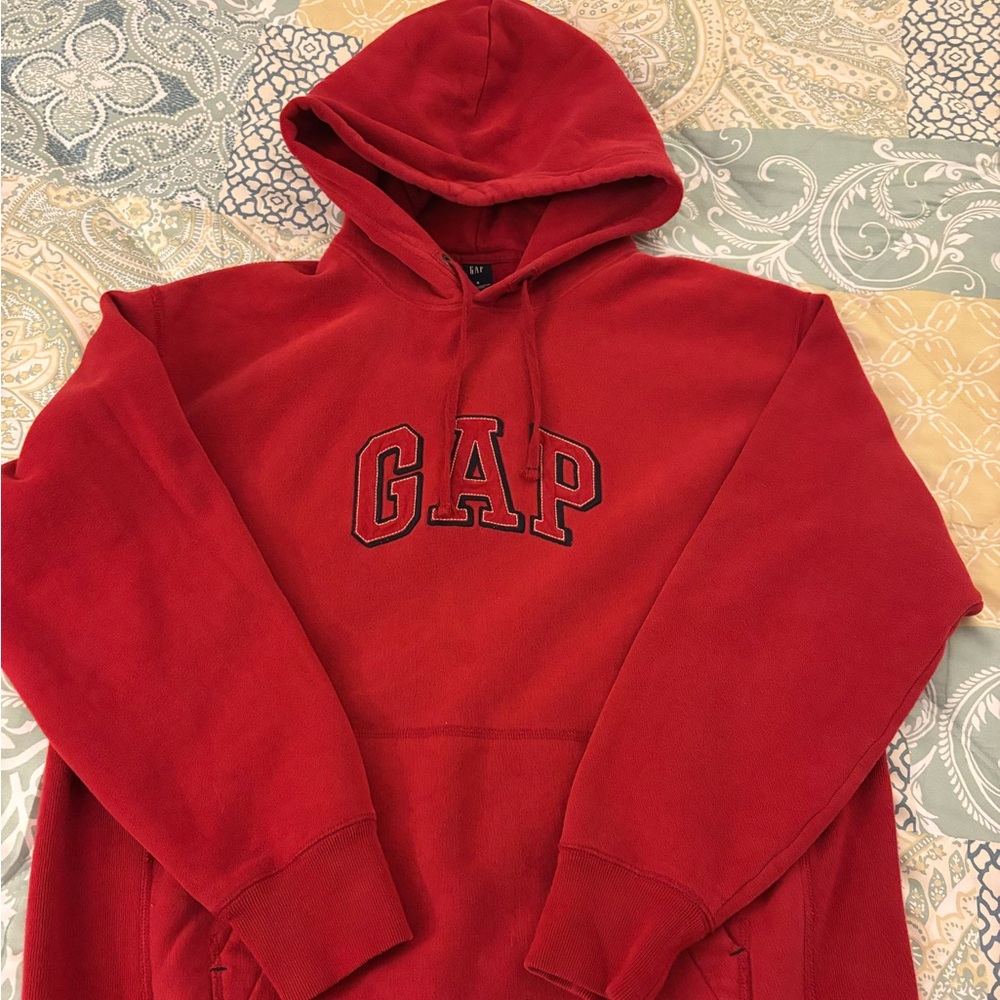 Vintage Red Gap Hoodie, size S